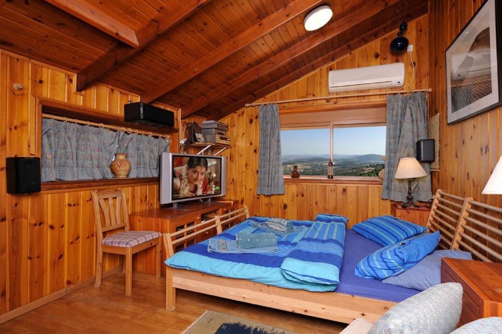 Ohn-Bar Guesthouse Amirim Rom bilde
